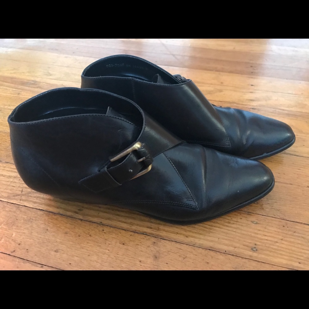 Hunt Club vintage booties with buckle